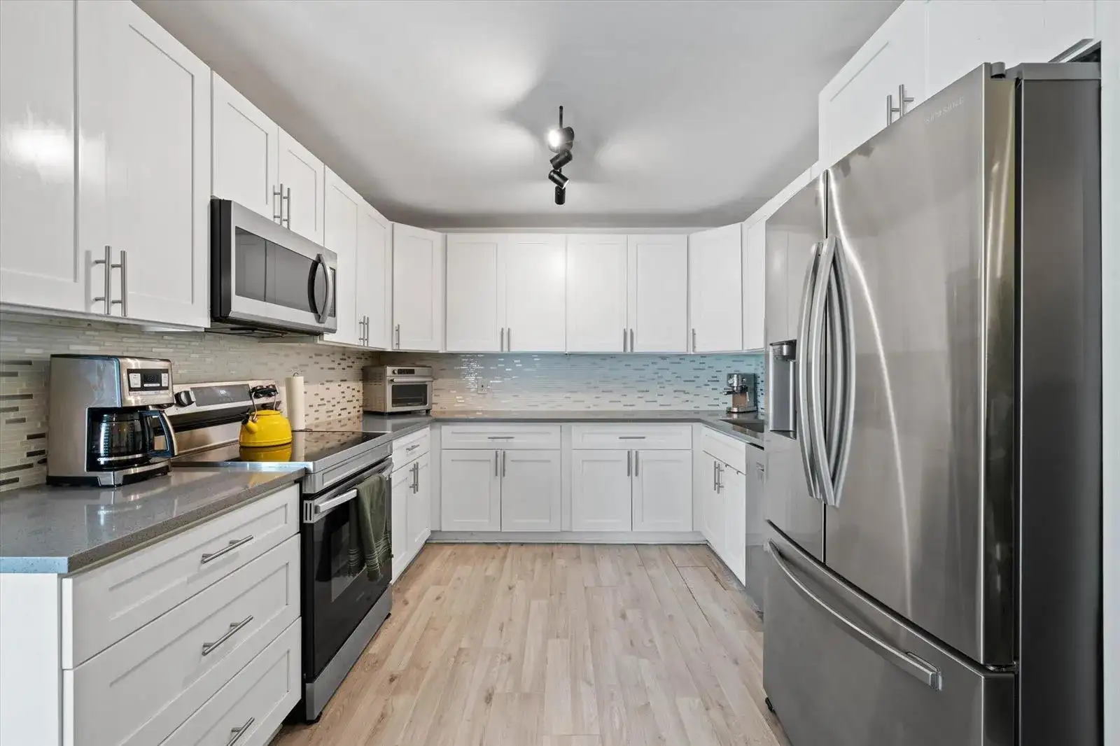 8980 NW 25th Street, Sunrise FL 33322 photo 3