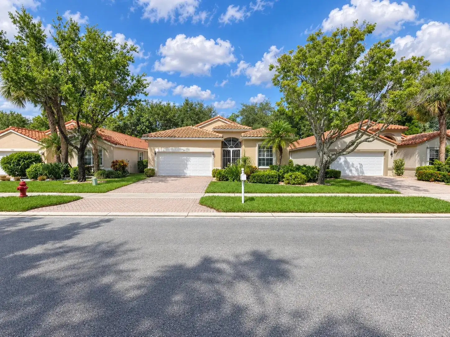 11811 Grove Ridge Lane, Boynton Beach FL 33437 photo 2