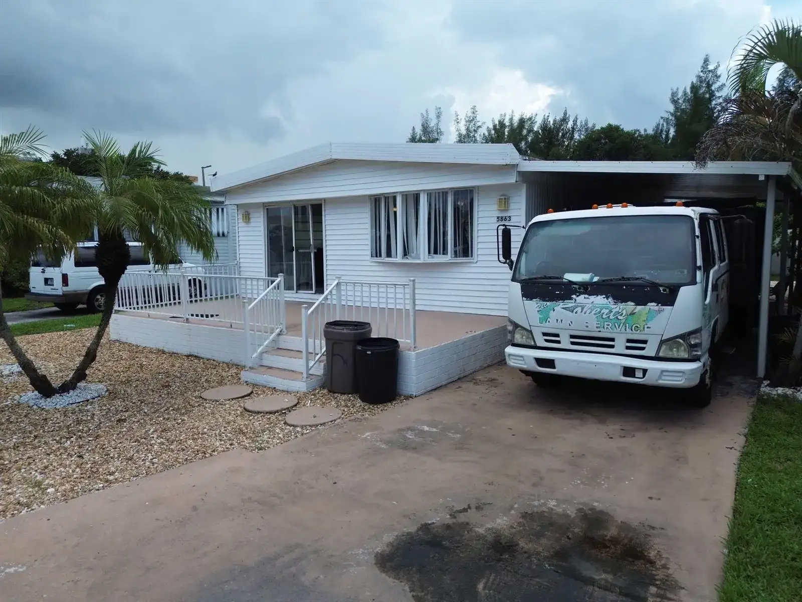 5863 SW 29th Avenue, Fort Lauderdale FL 33312 photo 3