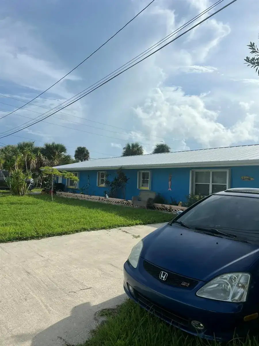 221 Balboa Street Apt a, Fort Pierce FL 34949 photo 4