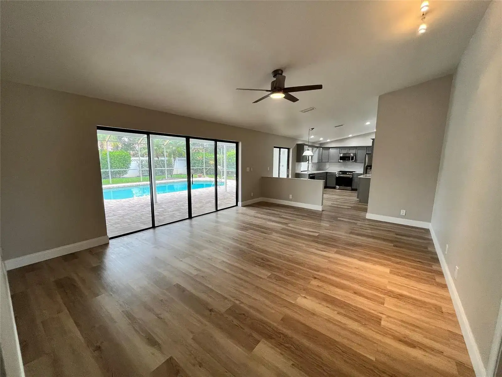 11375 NW 19TH Drive, Coral Springs FL 33071 photo 5