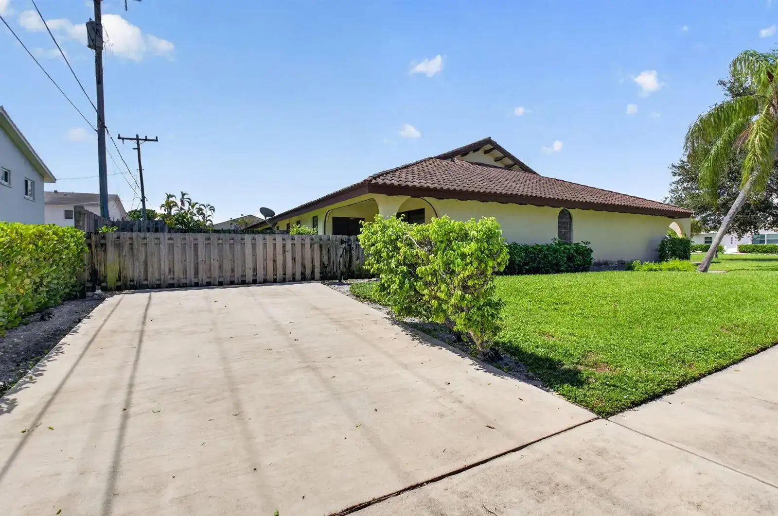 4398 NE 5th Avenue, Boca Raton FL 33431 photo 5