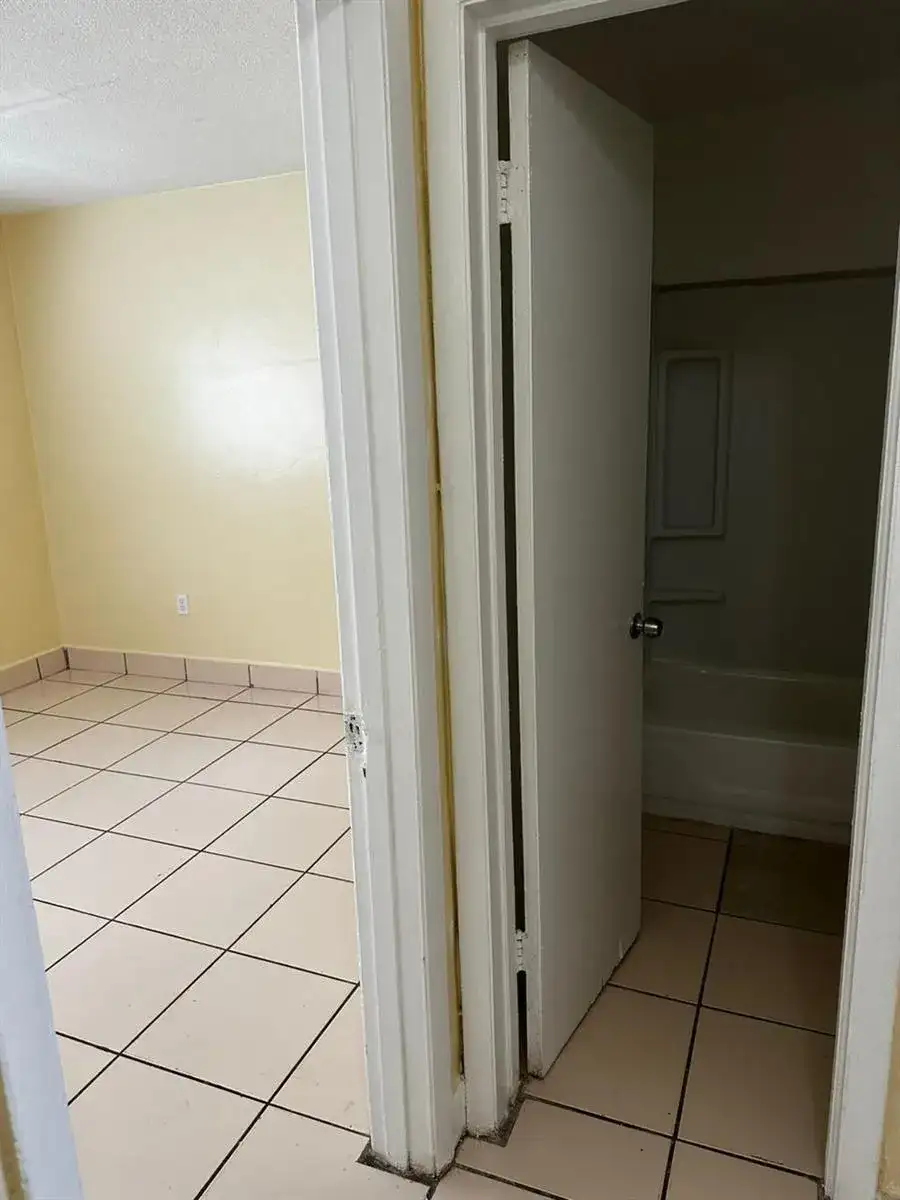 13695 NE 3rd Court, North Miami FL 33161 photo 3
