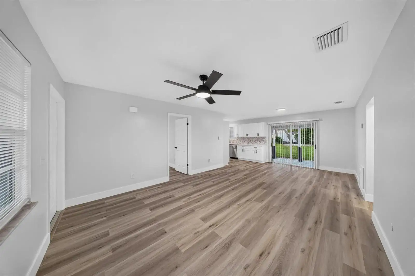2557 SE Robin Circle, Port St. Lucie FL 34952 photo 4