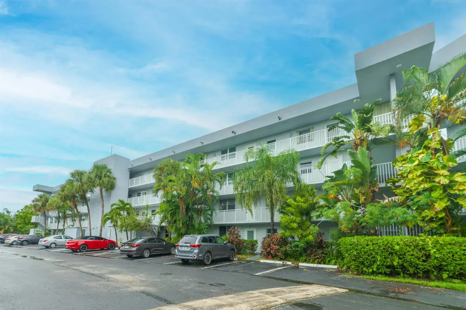 101 ROYAL PARK Drive # 1C, Oakland Park FL 33309 photo 2