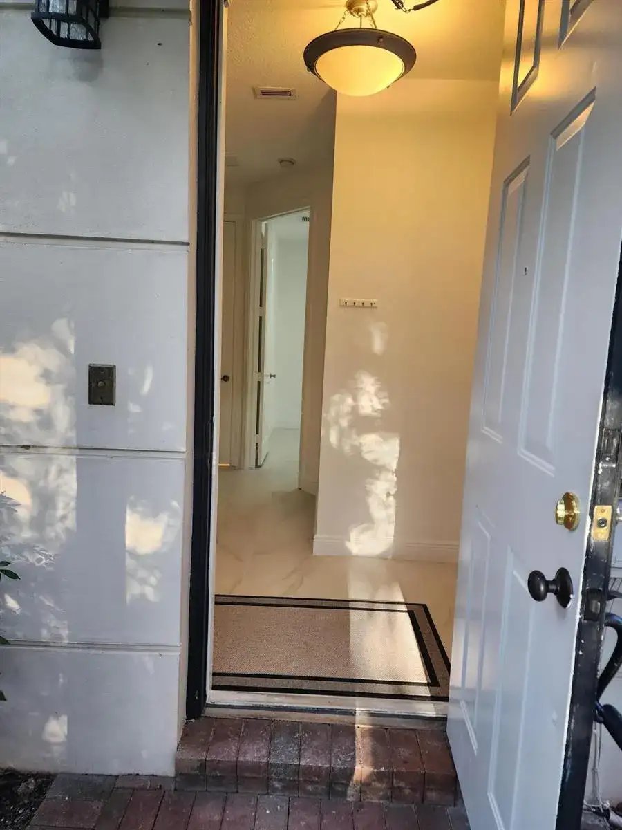 3610 NW 5TH Terrace, Boca Raton FL 33431 photo 5