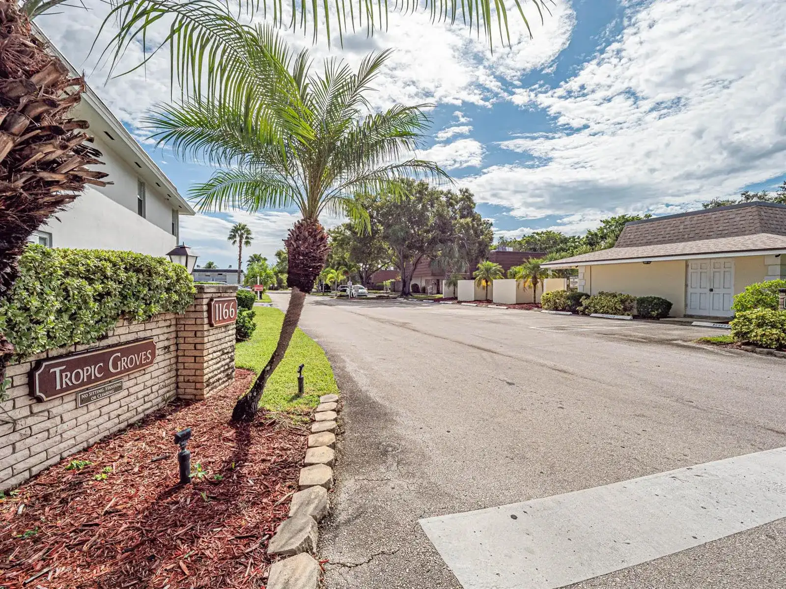 1166 6TH Avenue # 15C, Vero Beach FL 32960 photo 5