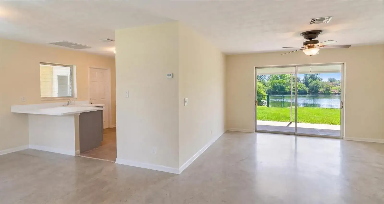 531 SW 11TH Avenue, Hallandale Beach FL 33009 photo 2