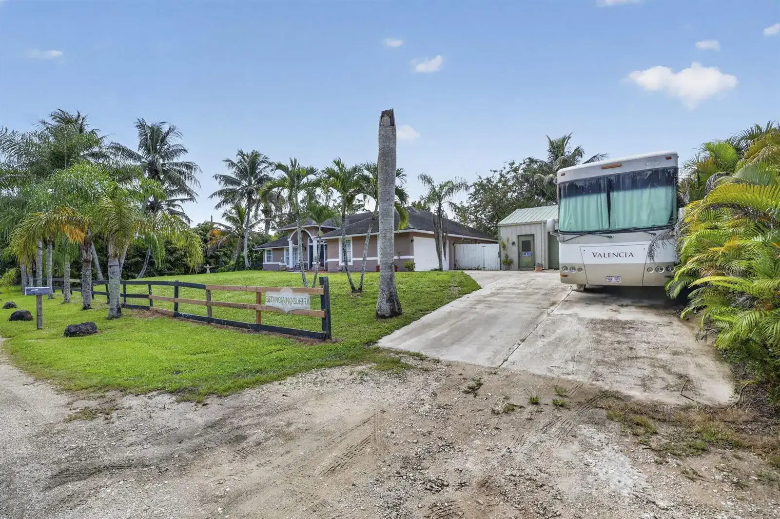 10920 Barn Road, Lake Worth FL 33449 photo 5
