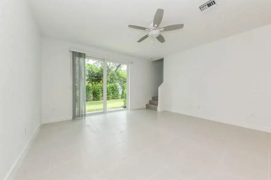 4547 HOLLISTER Avenue, Lake Worth FL 33463 photo 5