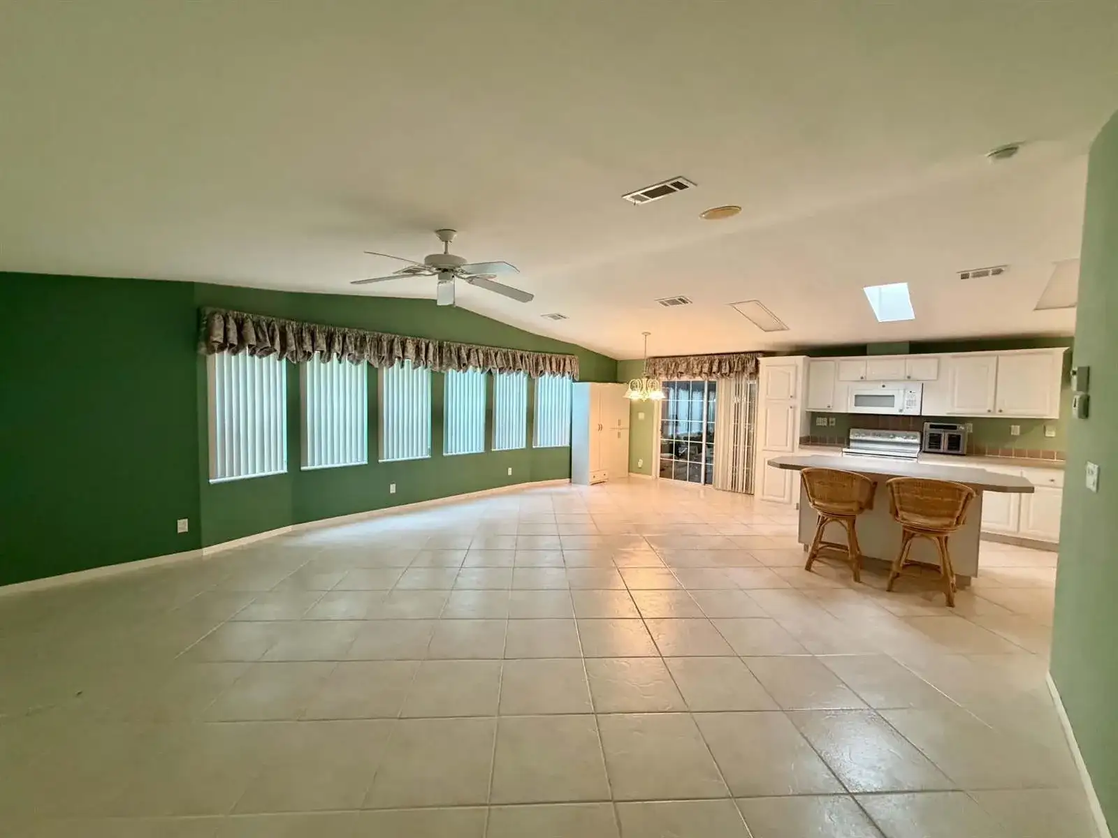 8110 9th Hole Drive, Port St. Lucie FL 34952 photo 4