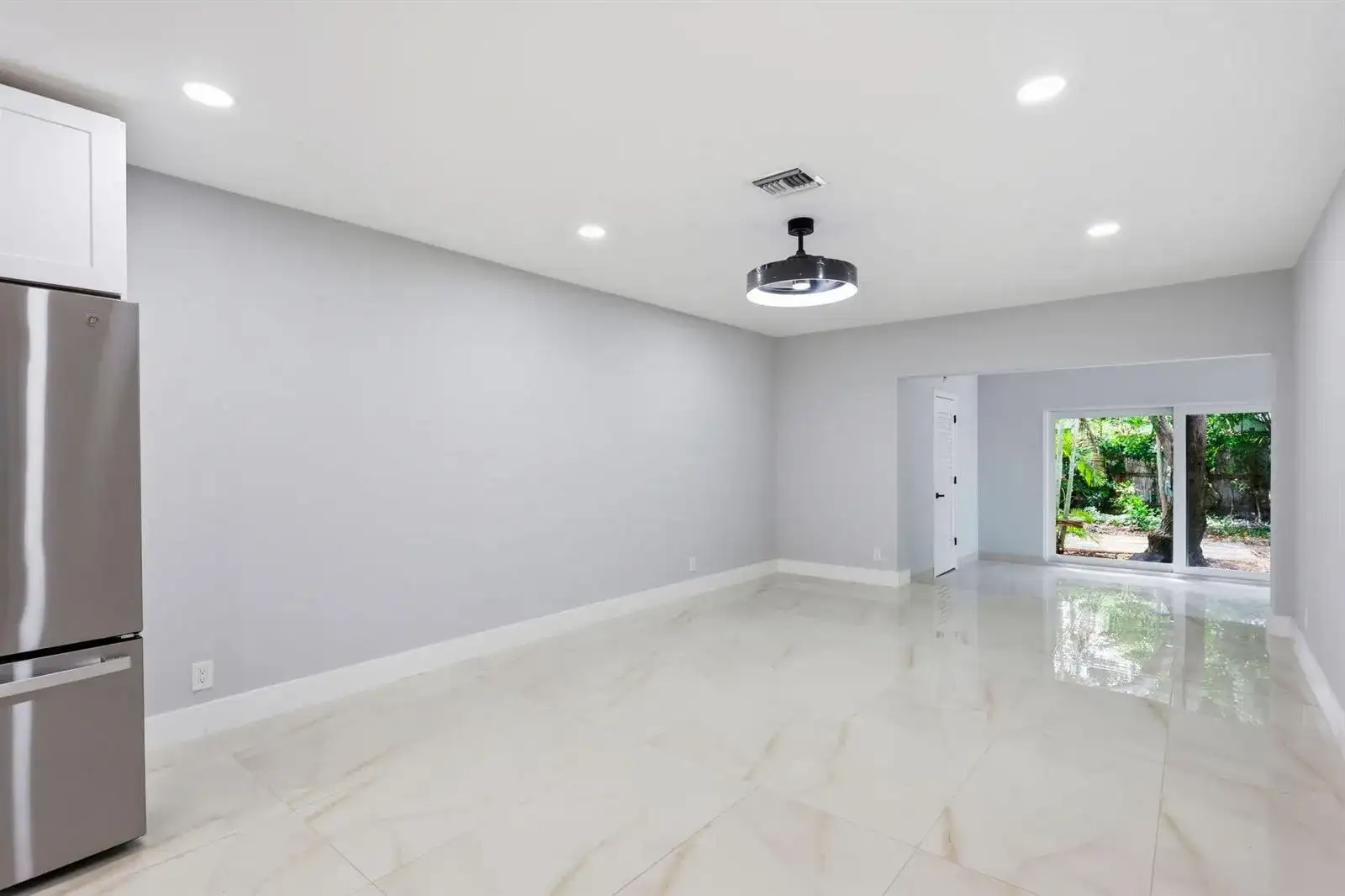 2999 NE 2ND Avenue, Boca Raton FL 33431 photo 4