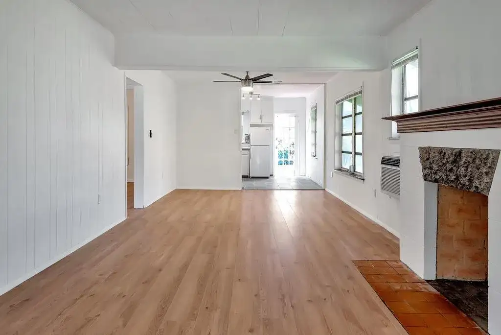 713 10th Avenue N, FL 33460 photo 4