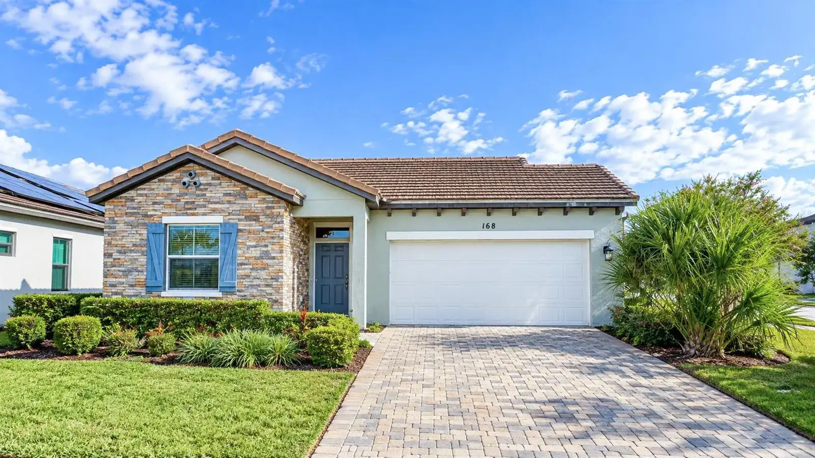 168 CLAFFEY Court, FL 33844 photo 2