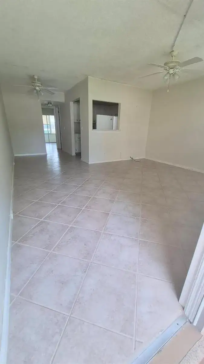 79 Canterbury D, West Palm Beach FL 33417 photo 5