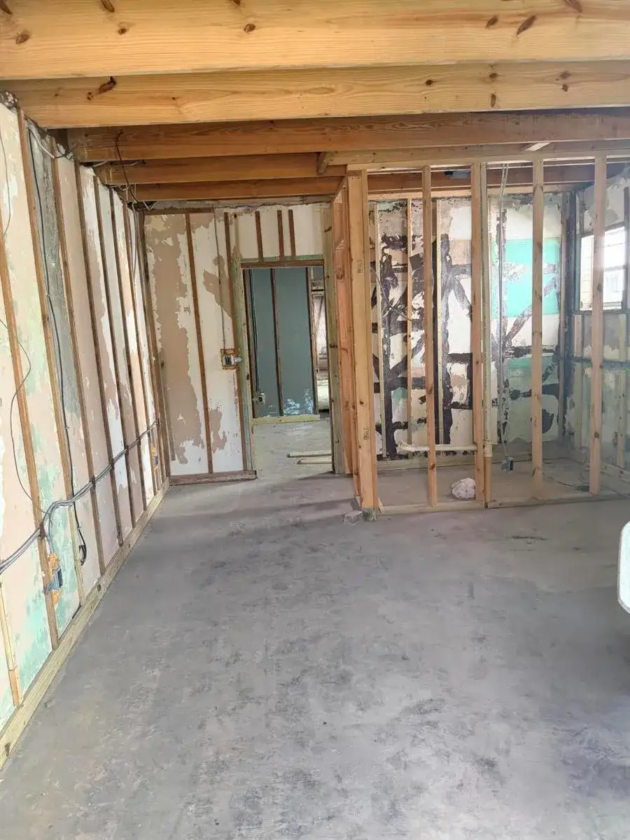 1710 AVENUE E, Fort Pierce FL 34950 photo 2