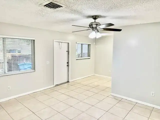 419 N Broadway # 3, Lantana FL 33462 photo 3