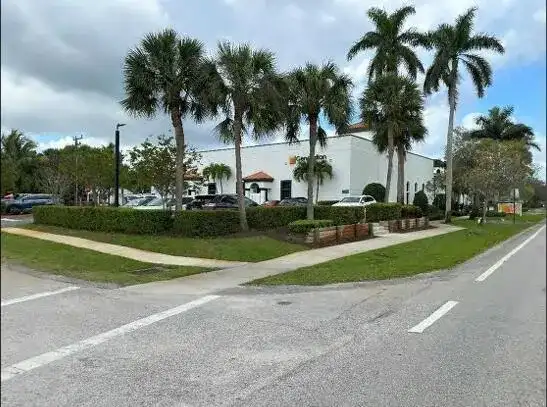 430 CENTER Street, Jupiter FL 33458 photo 2