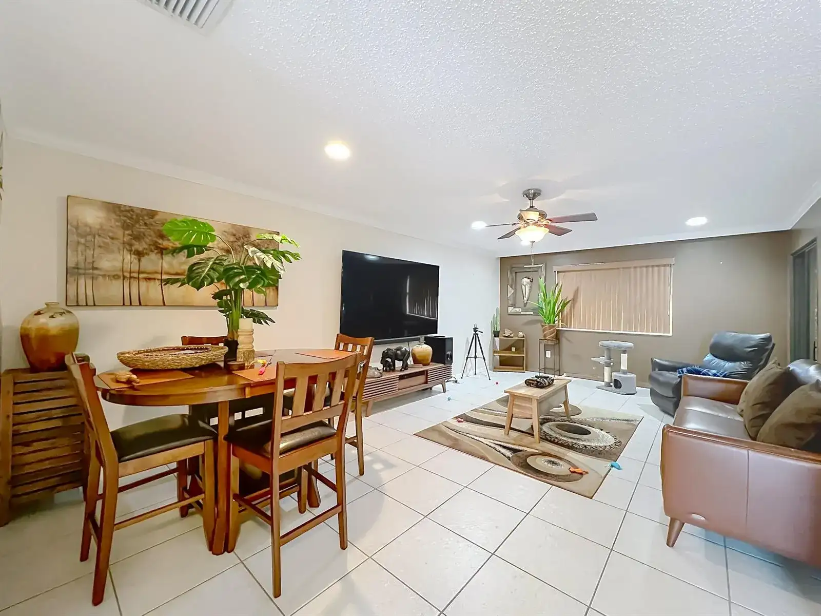 281 AMBER Court, Royal Palm Beach FL 33411 photo 5