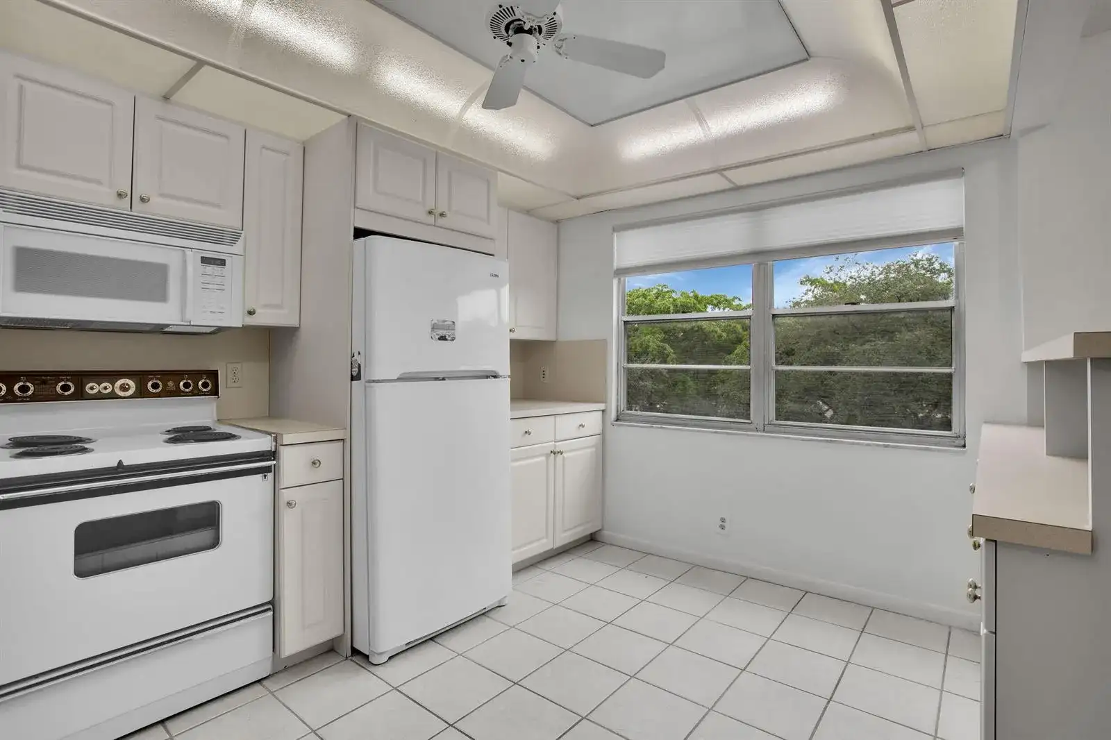 3002 Portofino Isle # M3, Coconut Creek FL 33066 photo 4