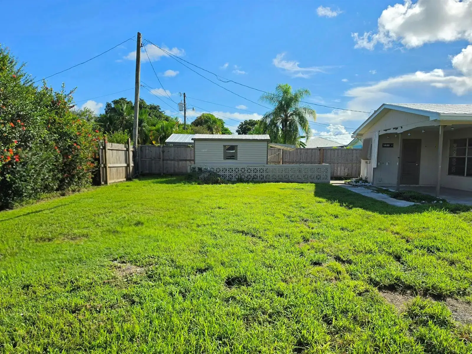 4651 SE CHATHAM Avenue, Stuart FL 34997 photo 4