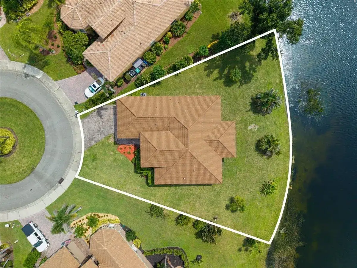 5903 NICOLE Lane, Fort Pierce FL 34951 photo 2