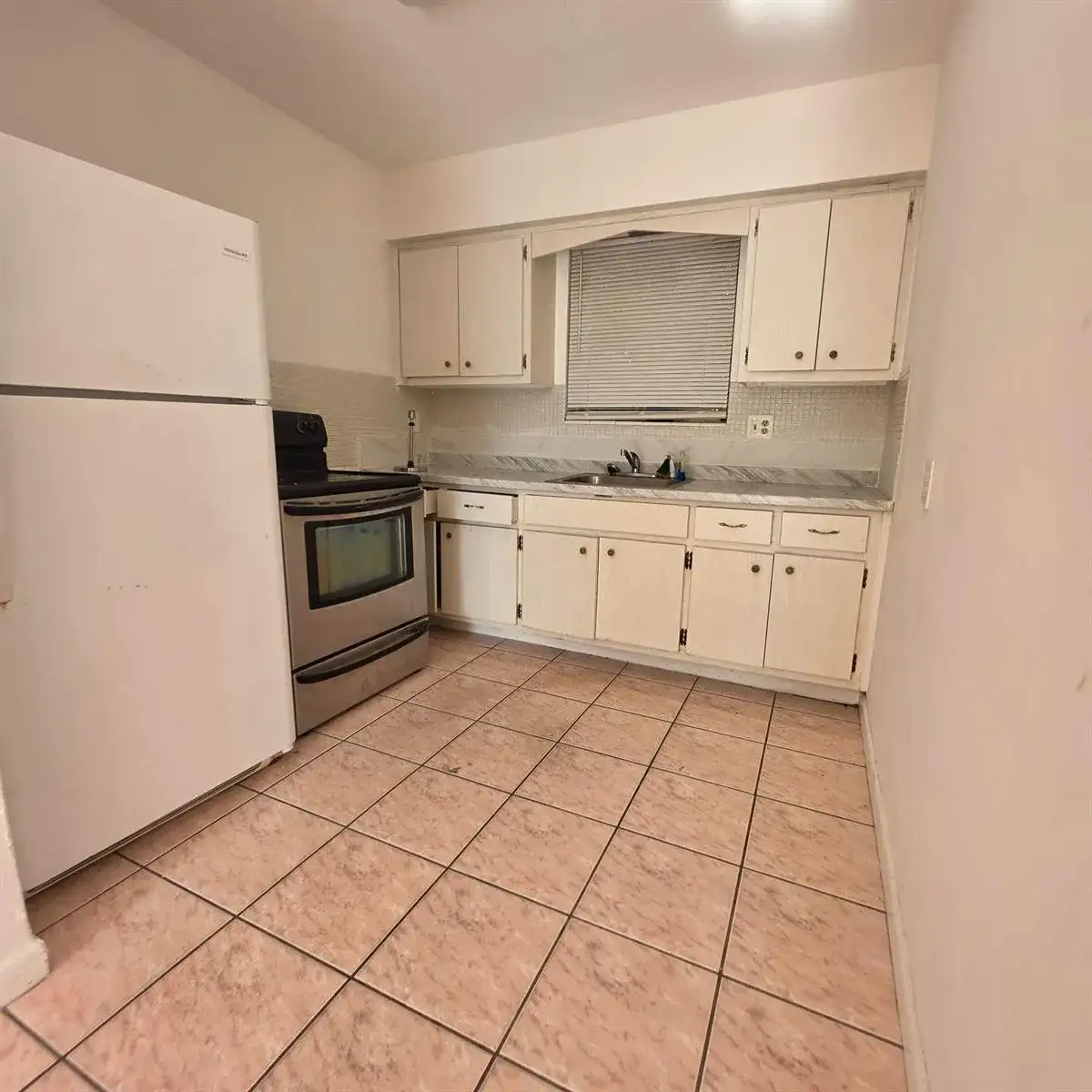 1826 Sherman Street Apt 7, Hollywood FL 33020 photo 3