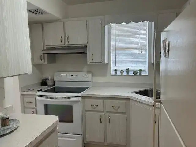 1903 SW PALM CITY Road SW # H, Stuart FL 34994 photo 4