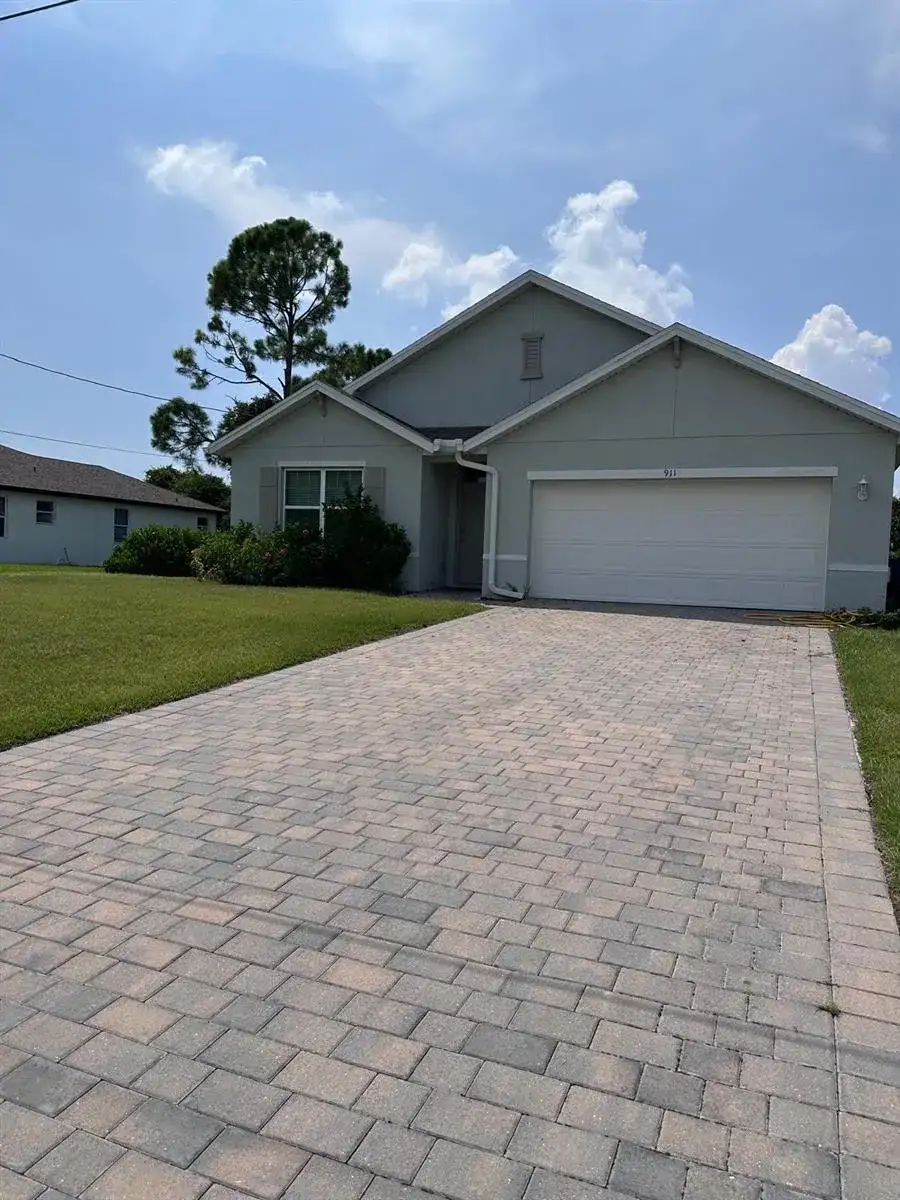 911 UNICE Avenue N, Lehigh Acres FL 33971 photo 2