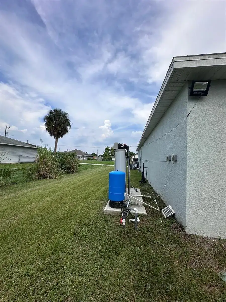 911 UNICE Avenue N, Lehigh Acres FL 33971 photo 5