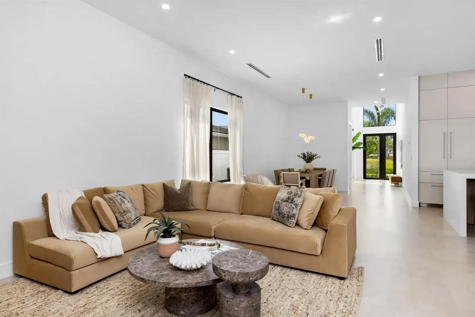 707 Lake Avenue N, Delray Beach FL 33483 photo 5