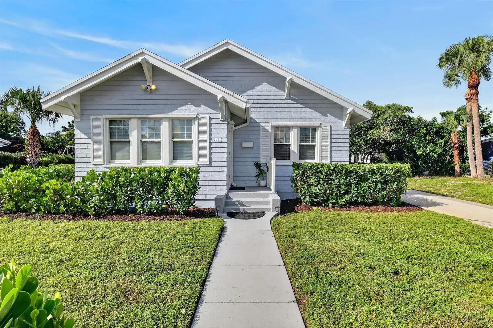 415 Greenbriar Drive, West Palm Beach FL 33403 photo 2