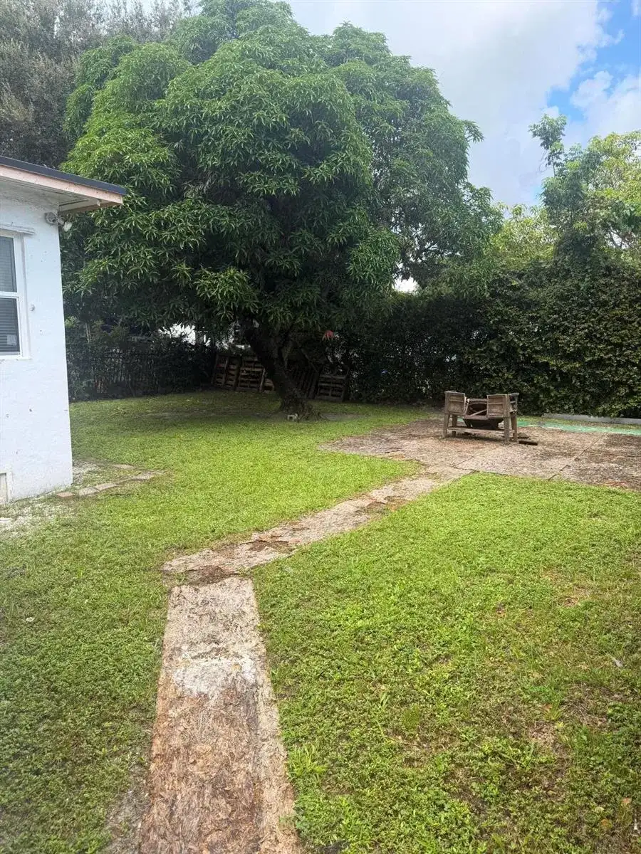 1419 NW 44TH Street # 1, Miami FL 33142 photo 4