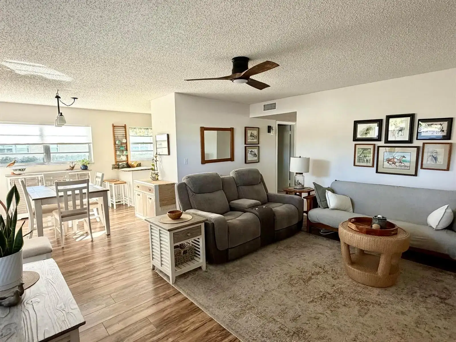 94 Spring Lake Drive, Vero Beach FL 32962 photo 4