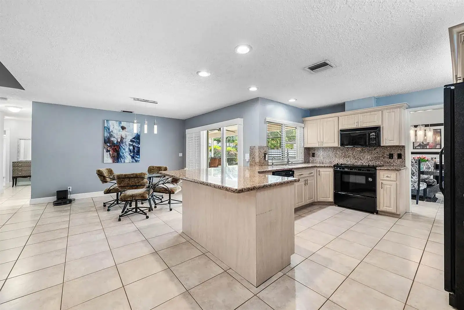 10975 NW 19TH Street, Coral Springs FL 33071 photo 5