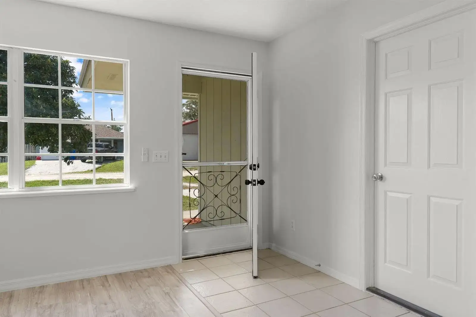 2150 87TH Court, Vero Beach FL 32966 photo 4