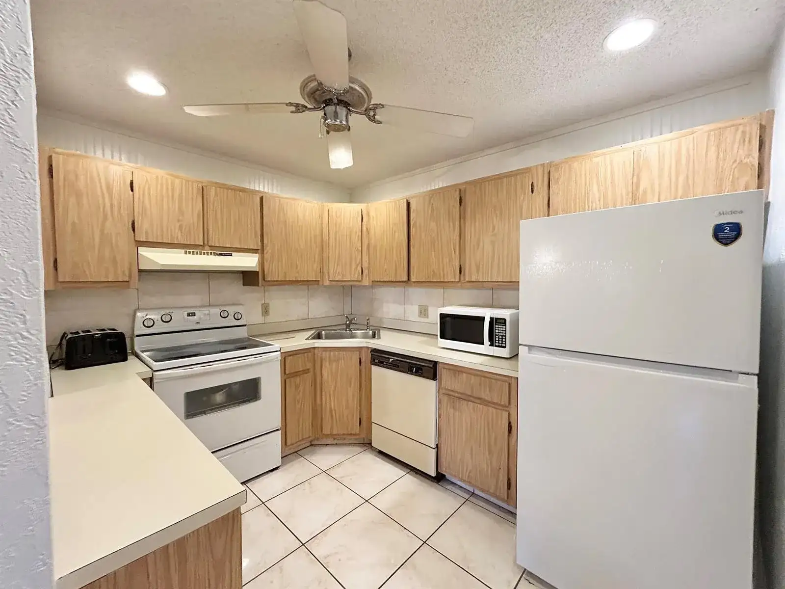 435 Pine Glen Lane # 2, FL 33463 photo 2
