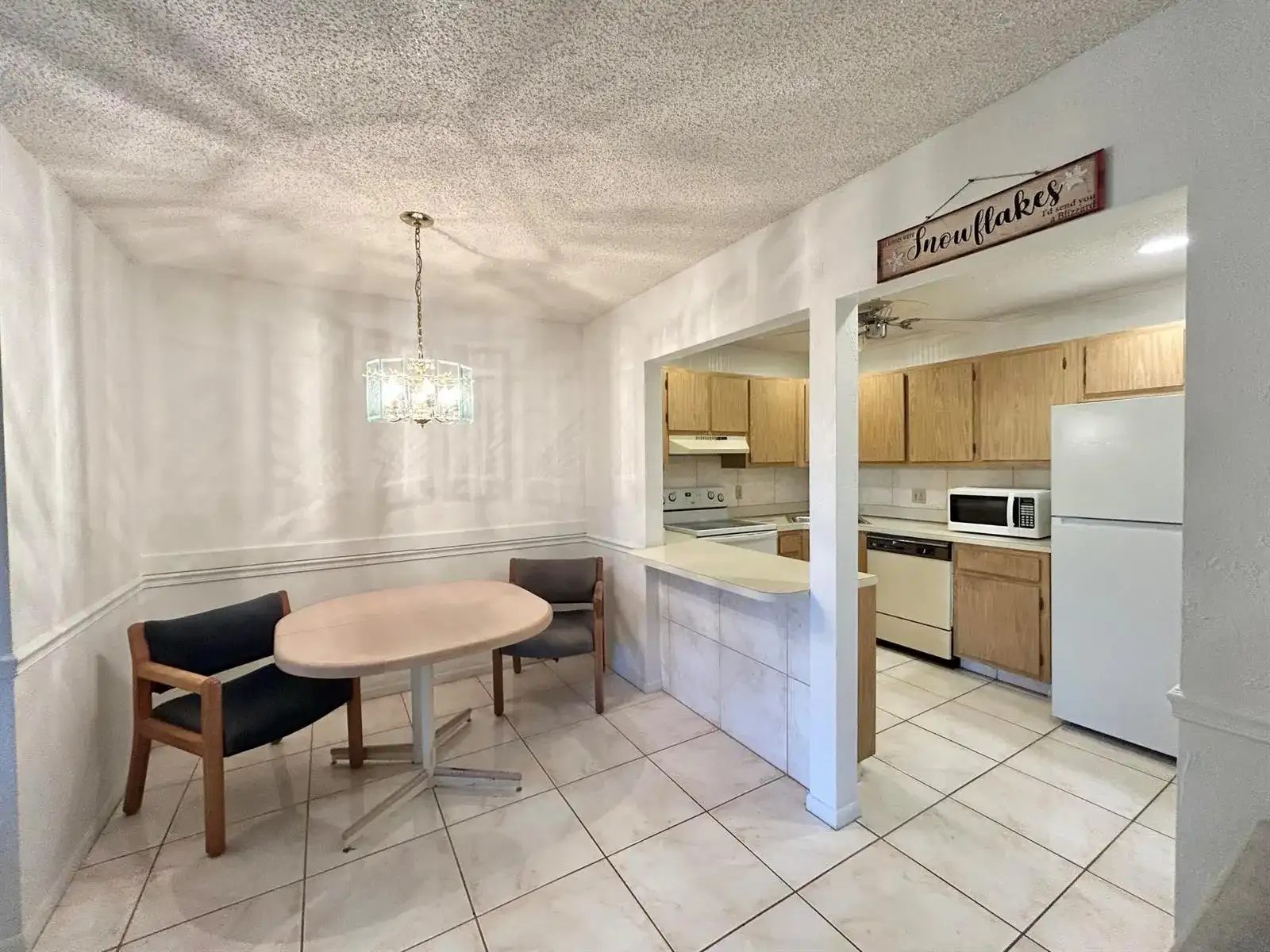 435 Pine Glen Lane # 2, FL 33463 photo 3