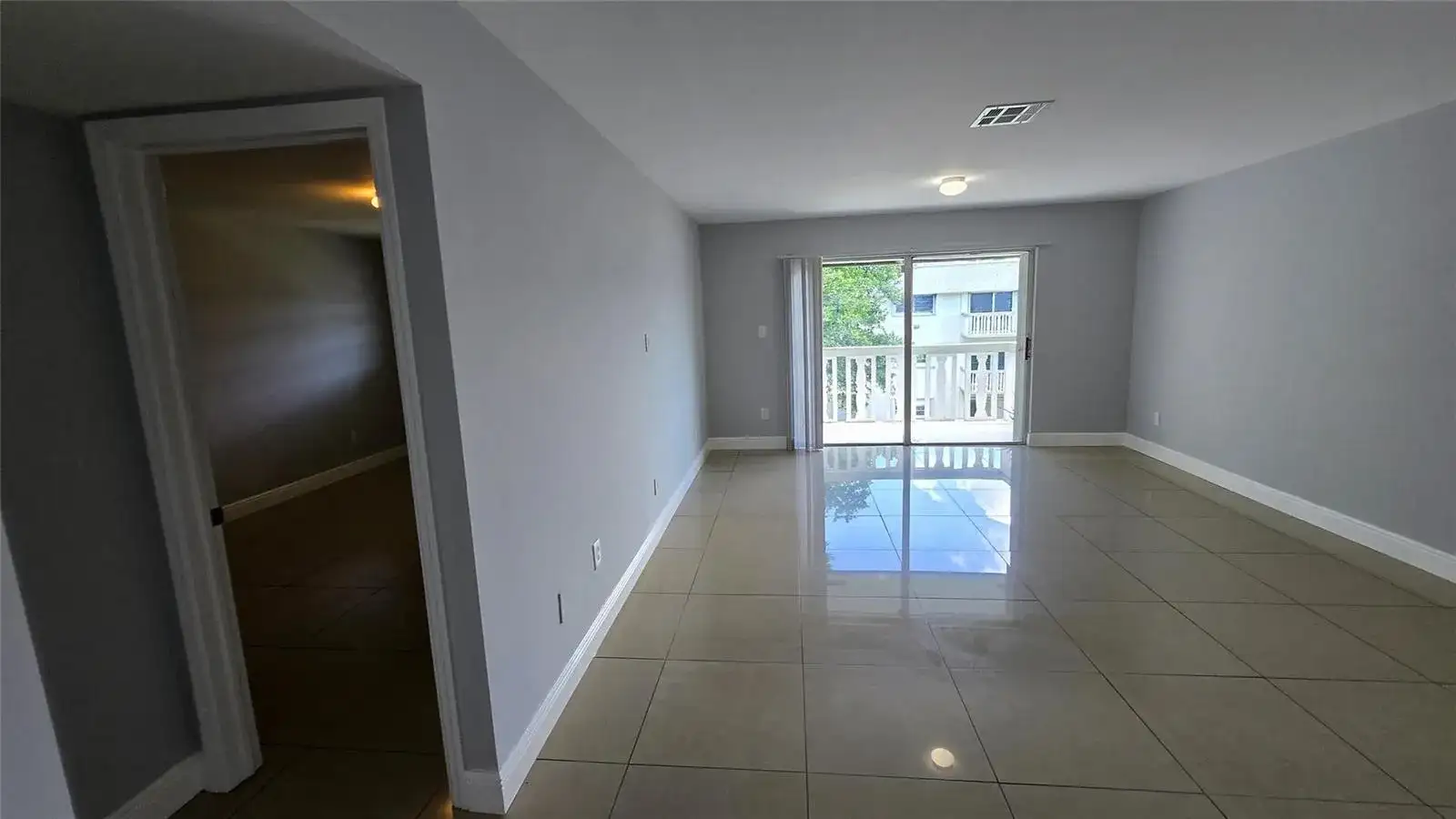 15201 NE 6TH Avenue # C307, Miami FL 33162 photo 4