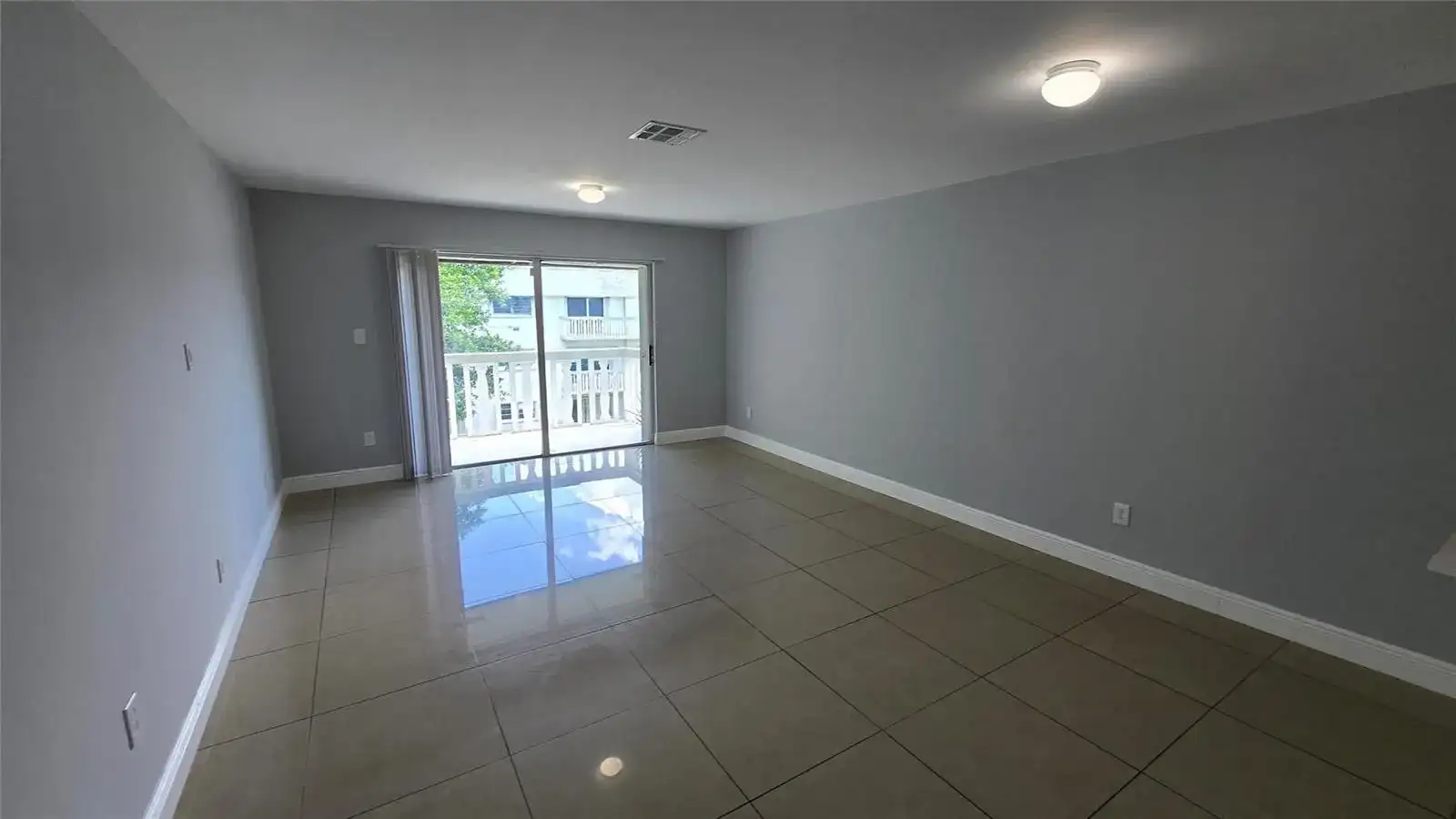 15201 NE 6TH Avenue # C307, Miami FL 33162 photo 5