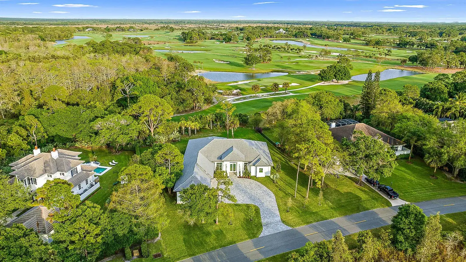 18211 SE Old Trail Drive W, Jupiter FL 33478 photo 2