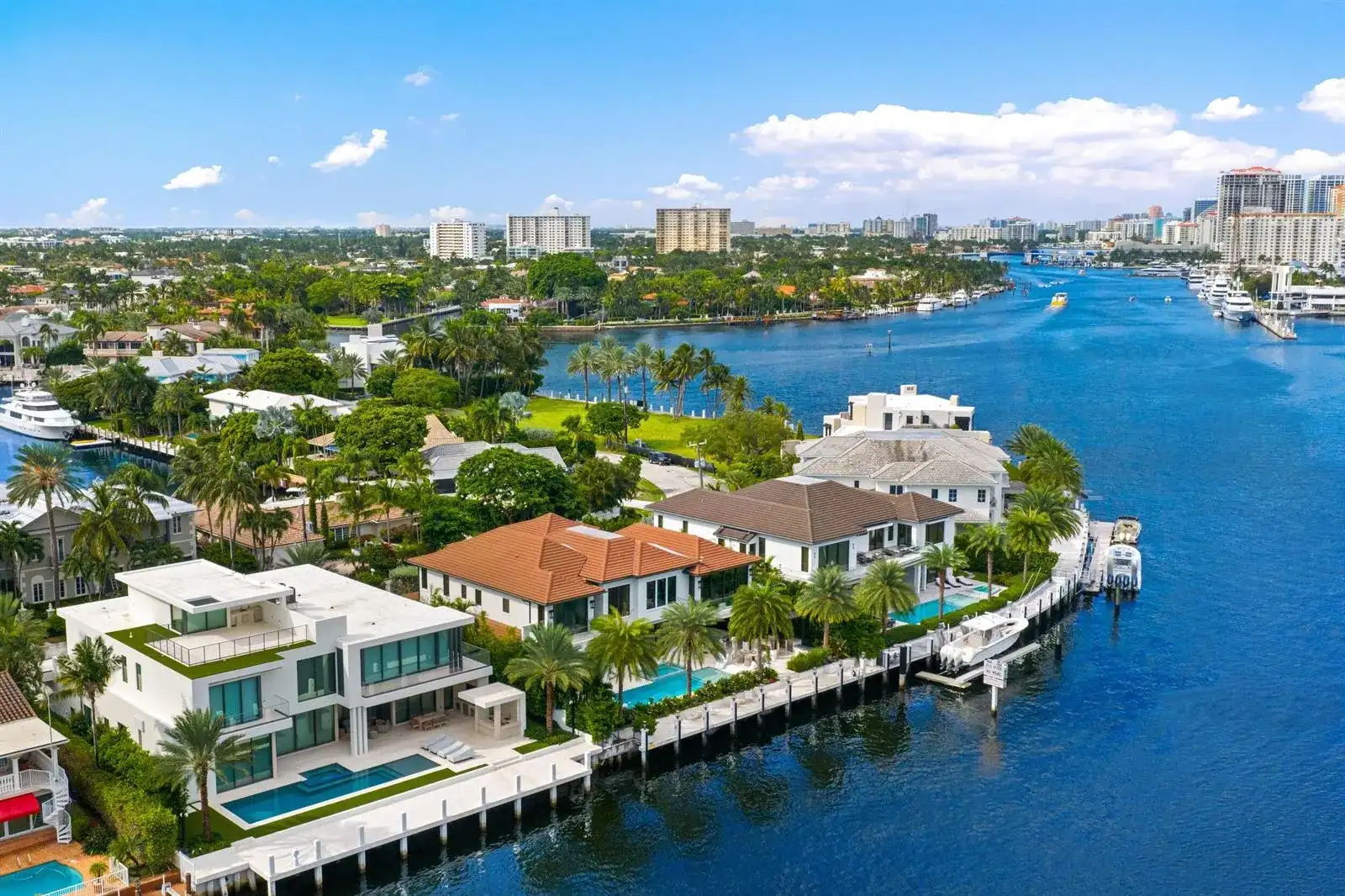 70 Isla Bahia Drive, Fort Lauderdale FL 33316 photo 3
