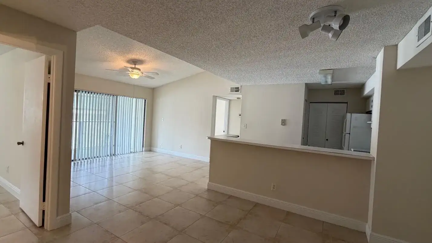 520 S Park Road # 12, Hollywood FL 33021 photo 4