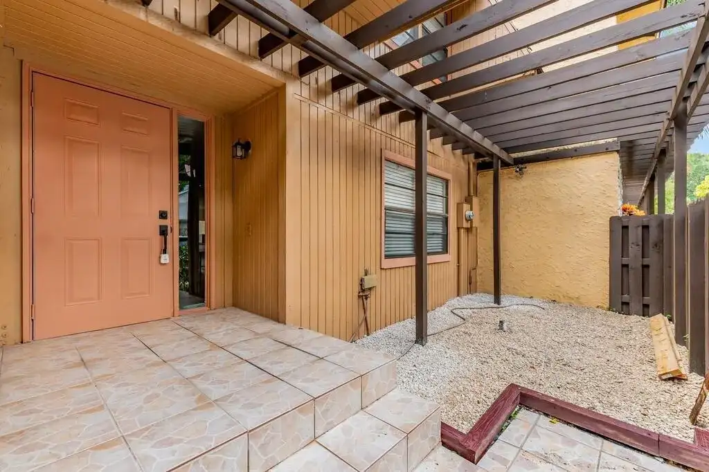7864 NW 12TH Street, Plantation FL 33322 photo 4