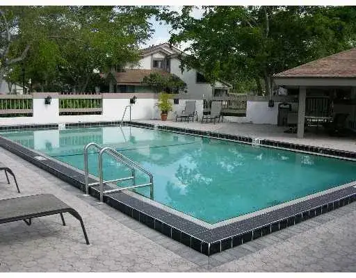 9259 SW 1ST Street # 603, Plantation FL 33324 photo 2