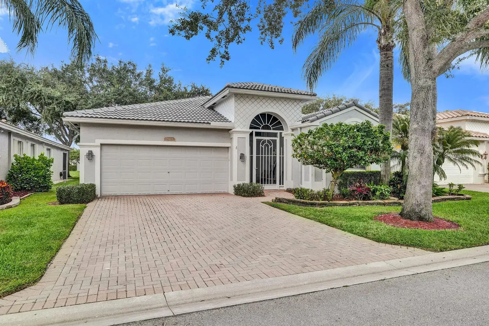 7907 Lando Avenue, Boynton Beach FL 33437 photo 2