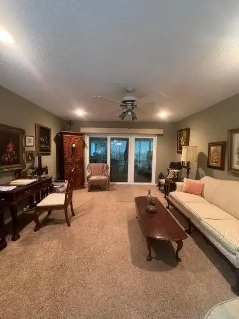 6787 Starkeys Place, Lake Worth FL 33467 photo 4