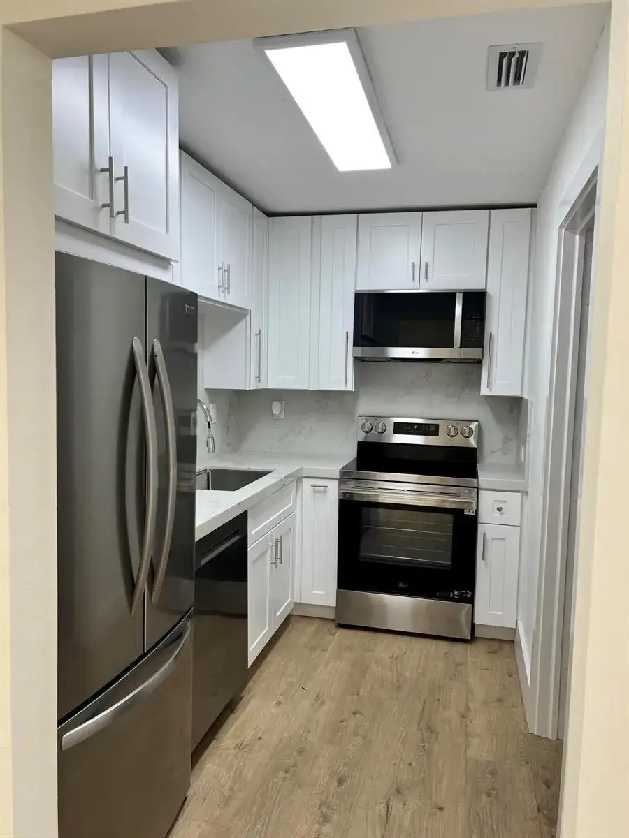 8500 NW 59TH Street, Tamarac FL 33321 photo 2