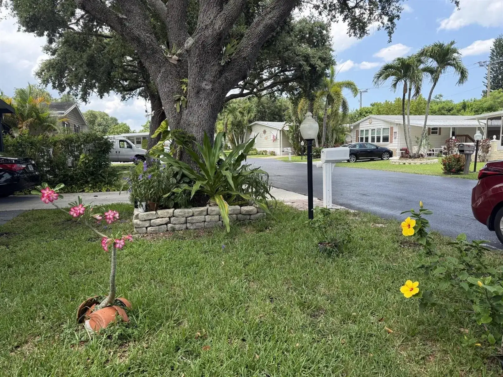 6761 NW 44th Avenue, Coconut Creek FL 33073 photo 3