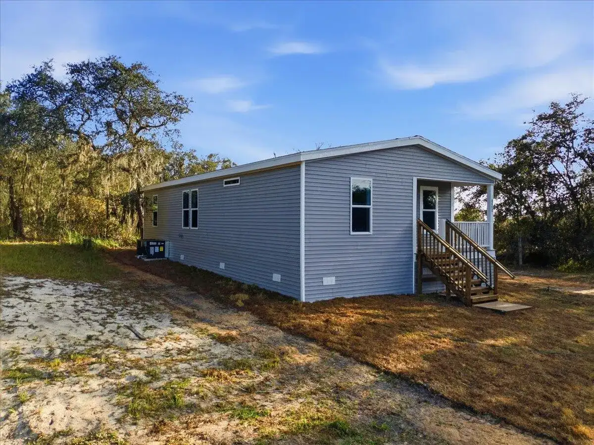 8400 BREEZE HILL Drive, Lake Wales FL 33898 photo 3